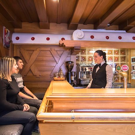 Gh Hotel Monzoni Pozza di Fassa Εξωτερικό φωτογραφία