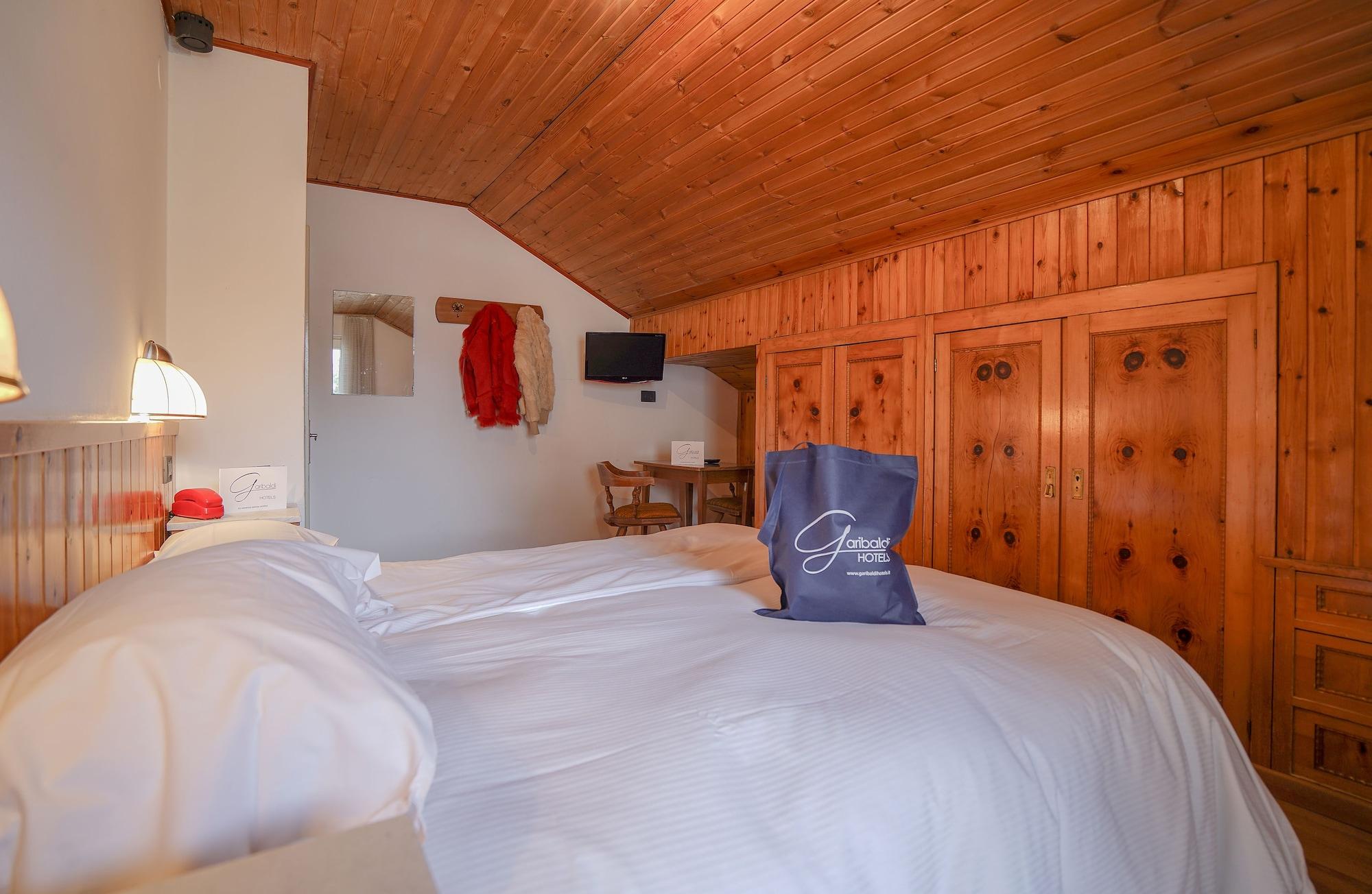 Gh Hotel Monzoni Pozza di Fassa Εξωτερικό φωτογραφία