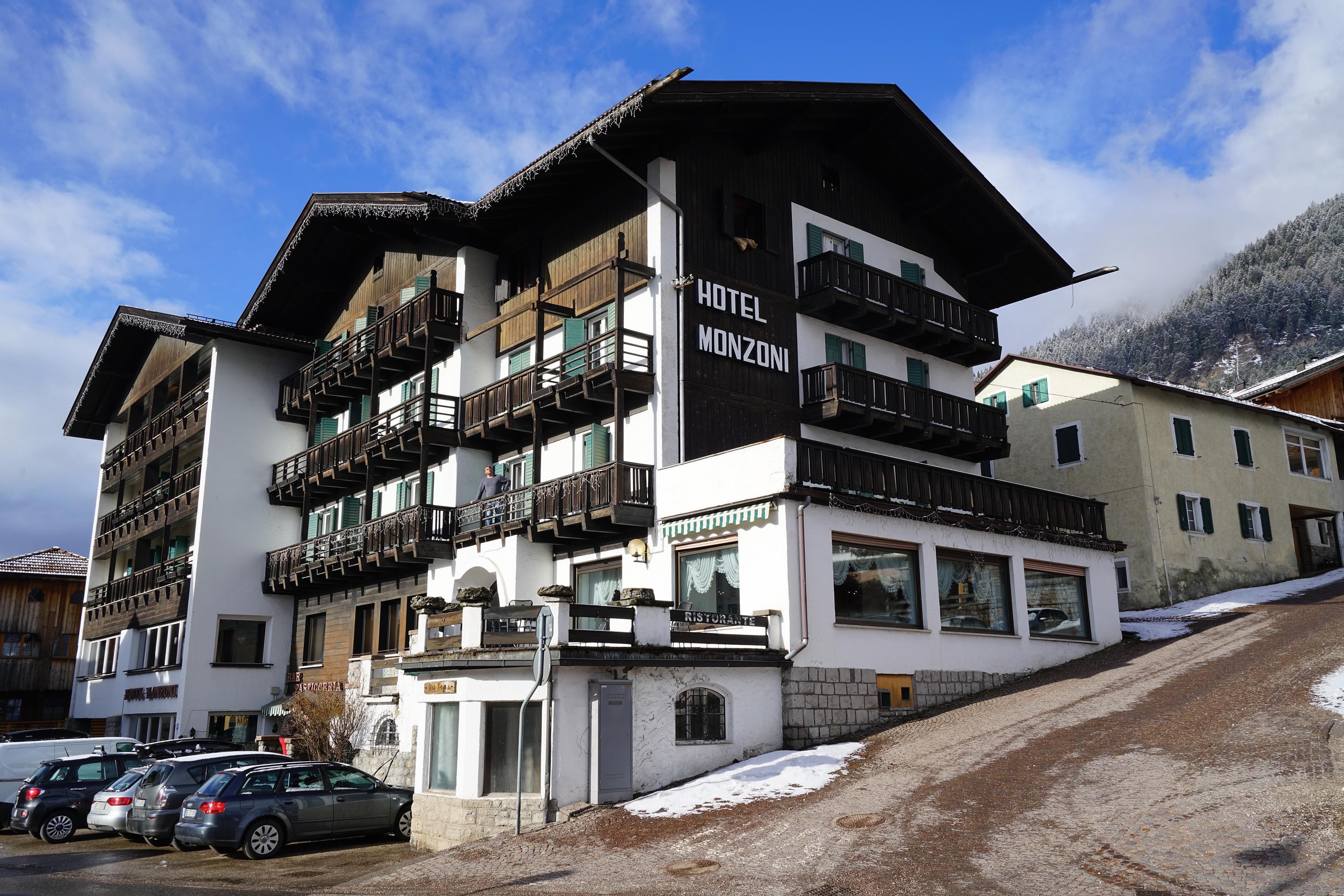 Gh Hotel Monzoni Pozza di Fassa Εξωτερικό φωτογραφία