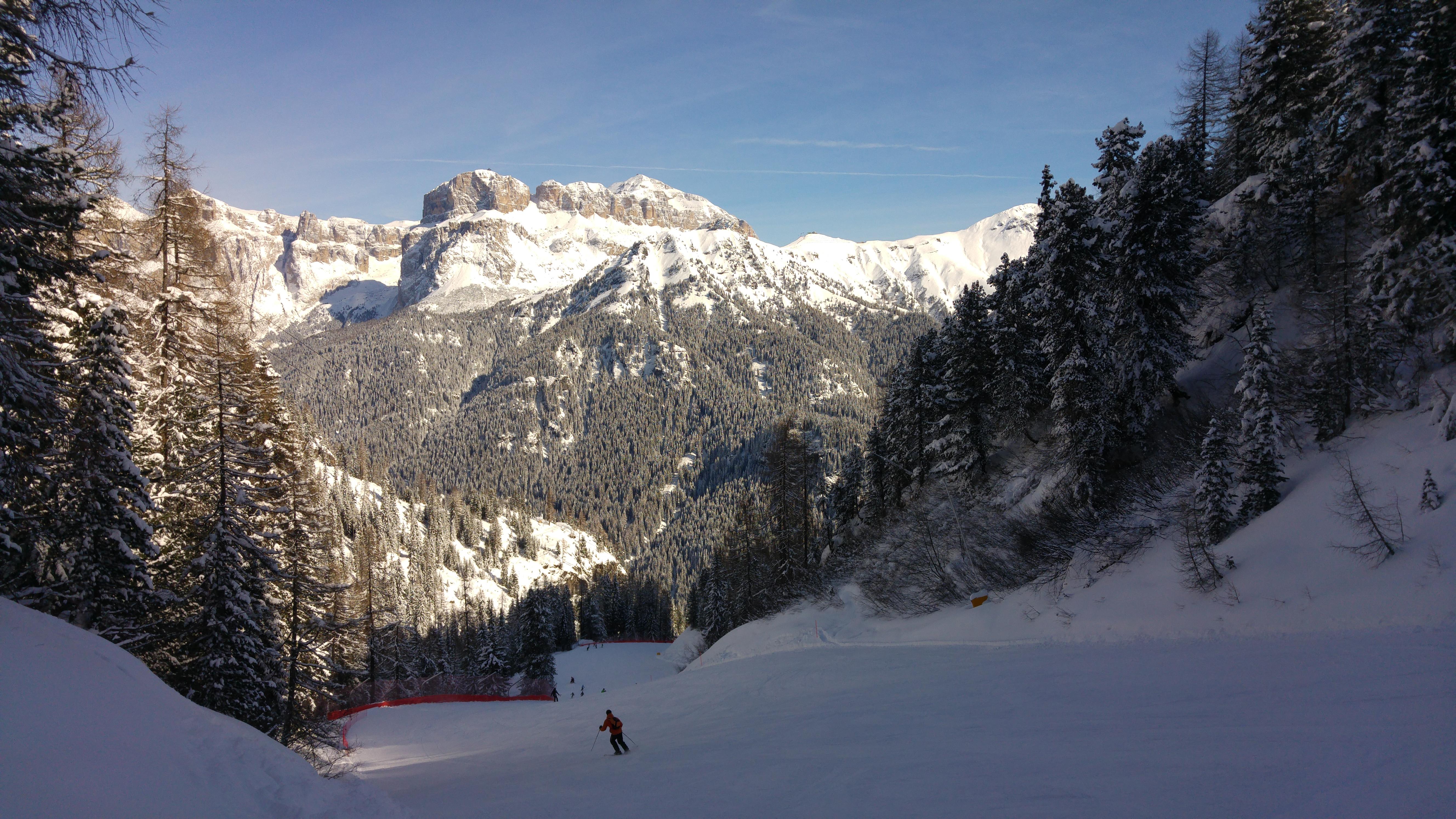 Gh Hotel Monzoni Pozza di Fassa Εξωτερικό φωτογραφία